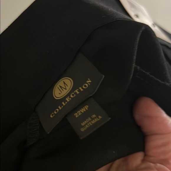 NWT Classic Black Straight Leg Pants Fri 🌺Sale - Picture 3 of 9